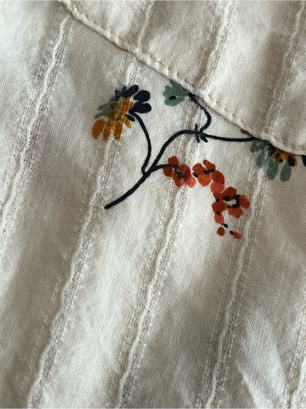 Madewell Cream Floral V-Neck Top with Multicolor Blooms - Picture 5 of 8